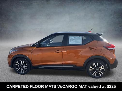 2020 Nissan Kicks SR