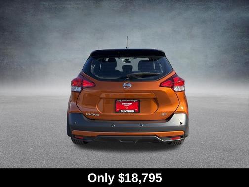 2020 Nissan Kicks SR