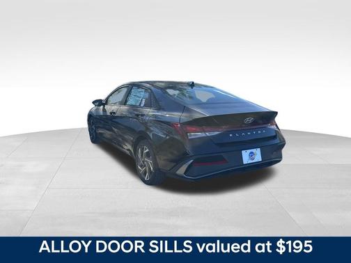 2025 Hyundai ELANTRA Sport