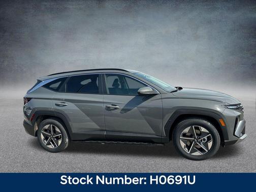 Gray 2026 Hyundai TUCSON SEL