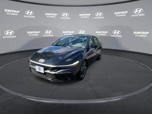 2025 Hyundai ELANTRA Sport