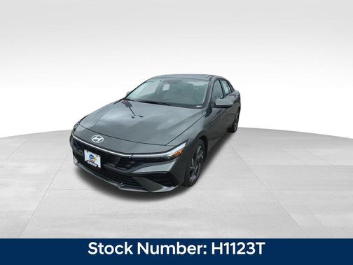 2025 Hyundai ELANTRA HEV Limited