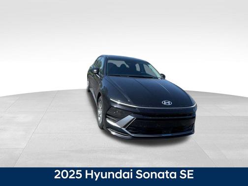 2025 Hyundai SONATA SE