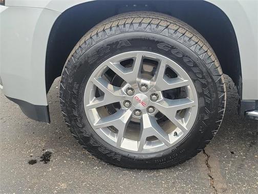 2020 GMC Yukon XL SLT