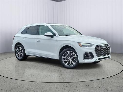 2022 Audi Q5 45 S line quattro Premium