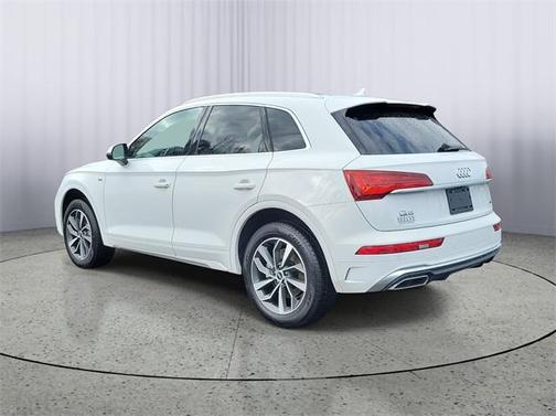 2022 Audi Q5 45 S line quattro Premium