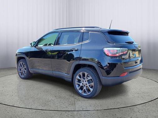 Diamond Black 2019 Jeep Compass Altitude