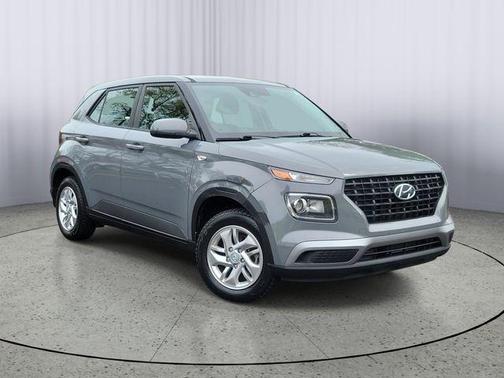 Galactic Gray 2022 Hyundai VENUE SE