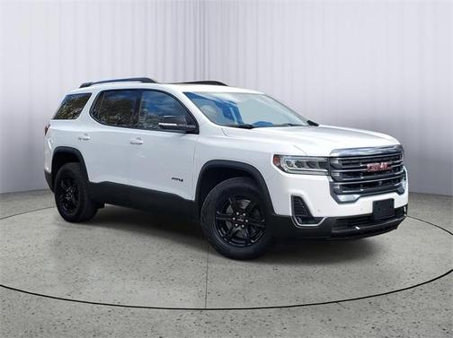 2022 GMC Acadia AT4