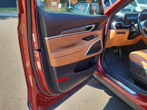Red 2023 Kia Telluride SX X-Line