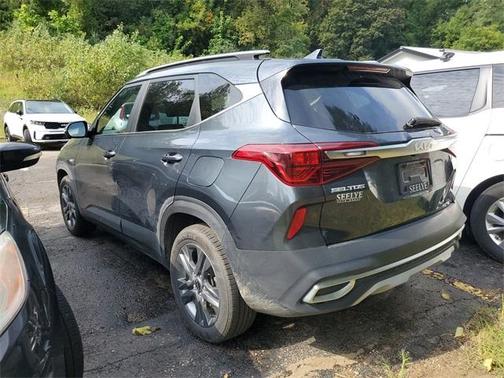 2023 Kia Seltos S