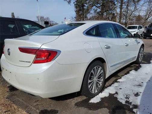 2017 Buick LaCrosse Essence