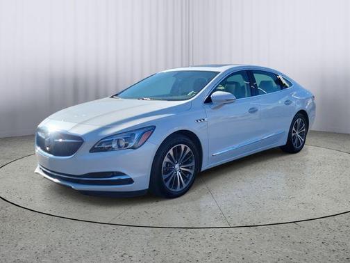 2017 Buick LaCrosse Essence
