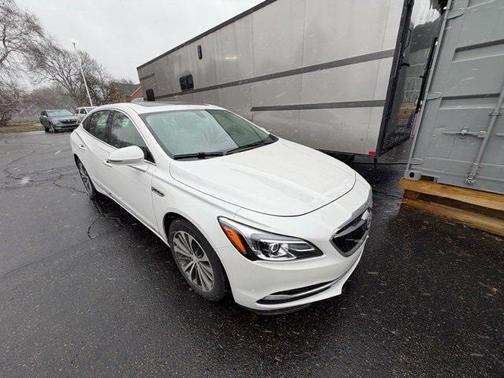 2017 Buick LaCrosse Essence