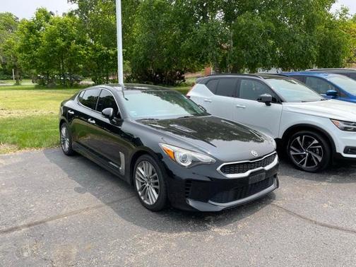 2018 Kia Stinger Base