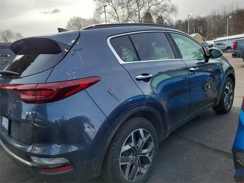 2020 Kia Sportage EX