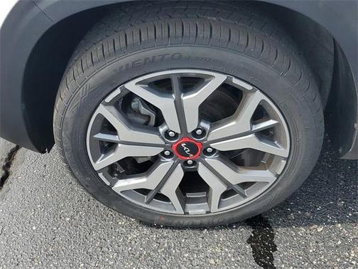 2023 Kia Seltos SX