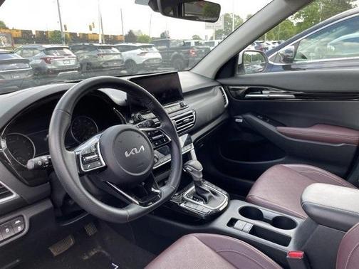 2023 Kia Seltos SX