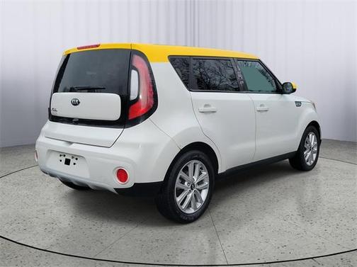 2019 Kia Soul +