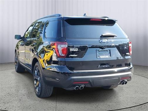 2018 Ford Explorer sport