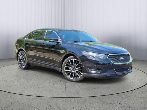 Shadow Black 2018 Ford Taurus SHO
