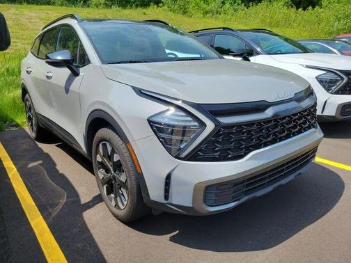 Wolf Gray 2024 Kia Sportage X-Line