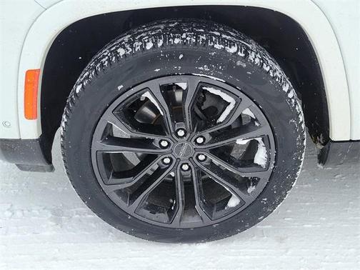 2024 Jeep Grand Wagoneer Series III