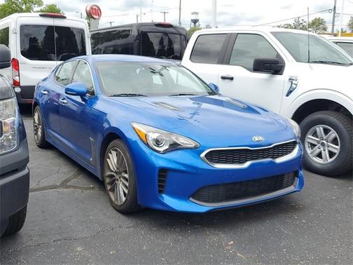 2018 Kia Stinger Base