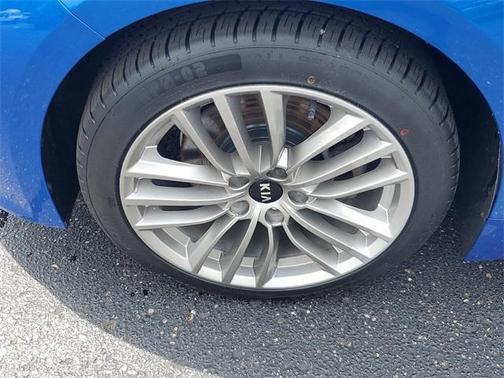 2018 Kia Stinger Base
