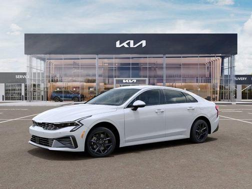 Snow White Pearl 2026 Kia K5 LXS