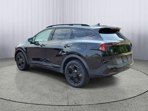 Ebony Black 2026 Kia Sportage X-Line