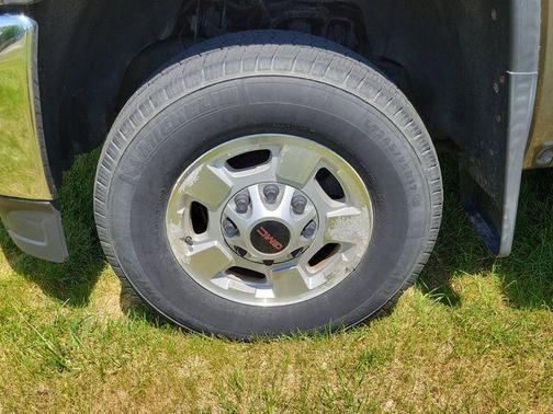 Bronze Alloy Metallic 2015 GMC Sierra 2500 SLE