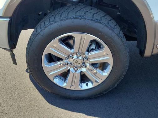 White Platinum Tri-Coat Metallic 2018 Ford F-150 King Ranch