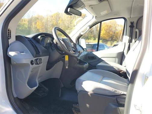2019 Ford Transit-150 XL