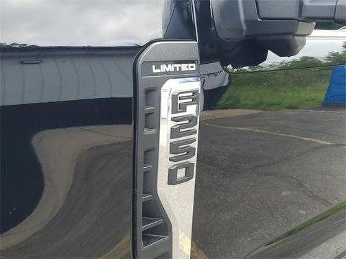 2023 Ford F-250 Limited