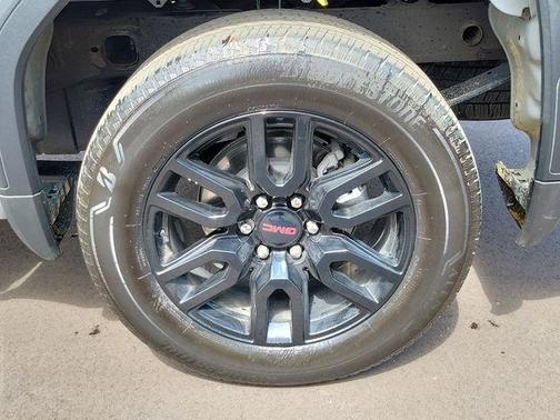 Gray 2024 GMC Sierra 1500 Elevation