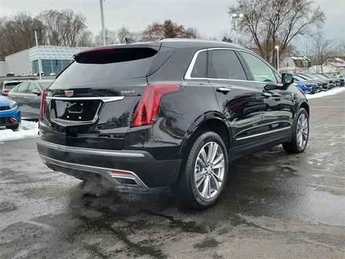 2025 Cadillac XT5 Premium Luxury