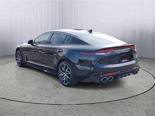 2022 Kia Stinger GT-Line