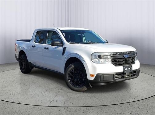 2022 Ford Maverick XL