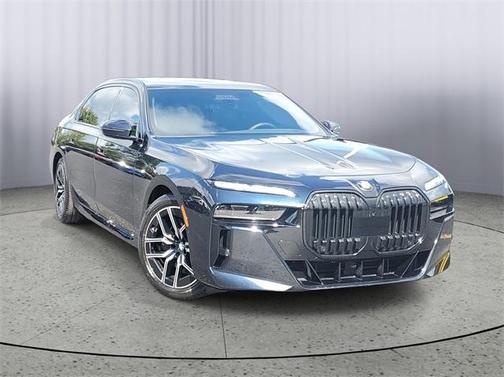 2023 BMW 760 760i xDrive