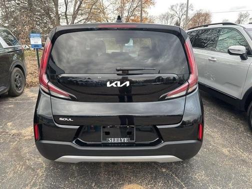 2024 Kia Soul LX