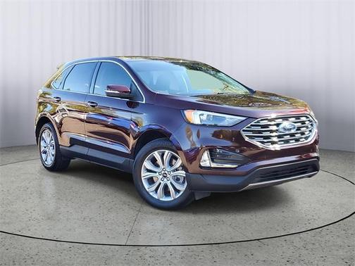 2023 Ford Edge Titanium
