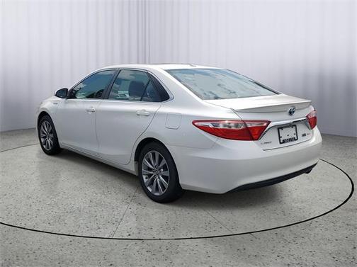 2015 Toyota Camry Hybrid XLE