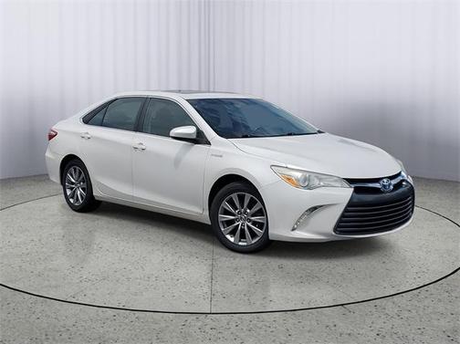 2015 Toyota Camry Hybrid XLE
