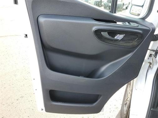2021 Mercedes-Benz Sprinter 2500 PASSENGER-EXPLORER