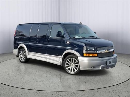 2021 Chevrolet Express 2500 LS