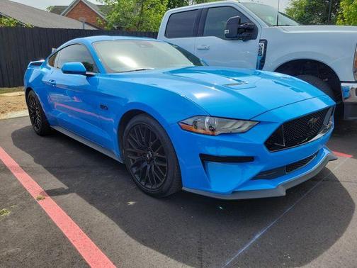 Grabber Blue 2022 Ford Mustang GT Premium