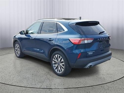 2020 Ford Escape Titanium Hybrid