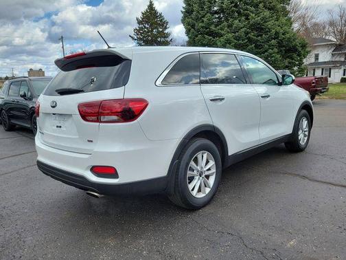 2020 Kia Sorento LX