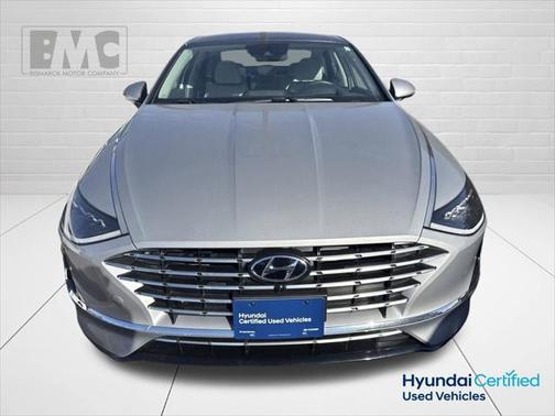 2023 Hyundai SONATA Hybrid Limited